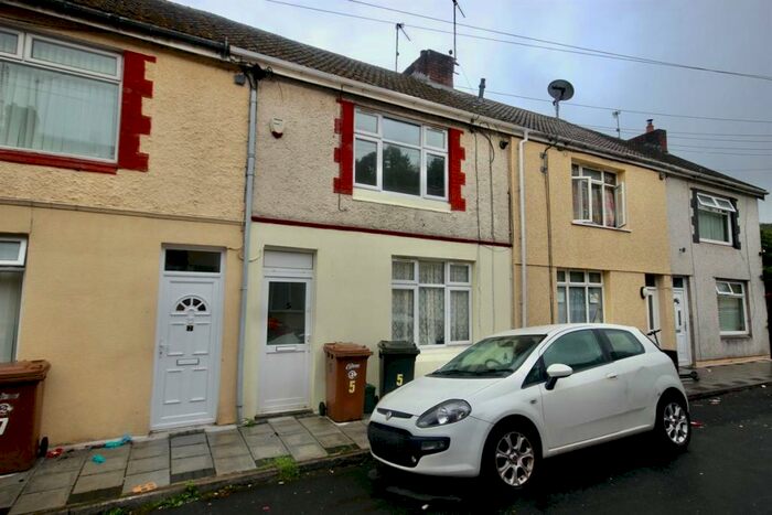 3 Bedroom Terraced House To Rent In Greenfield Terrace, Argoed, Blackwood, NP12