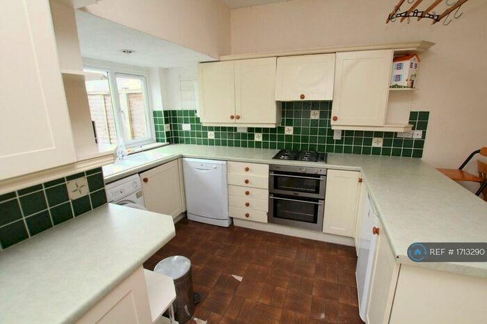 6 Bedroom Terraced House To Rent In Bishop Road, Bristol, BS7