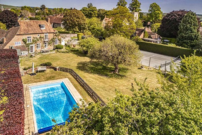 6 Bedroom Detached House For Sale In The Corner House, South Stoke, RG8