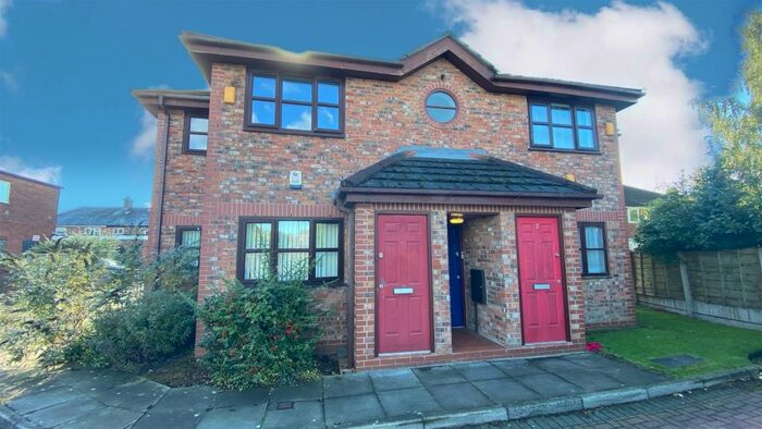 1 Bedroom Flat To Rent In B Green Lane, Sale, M33