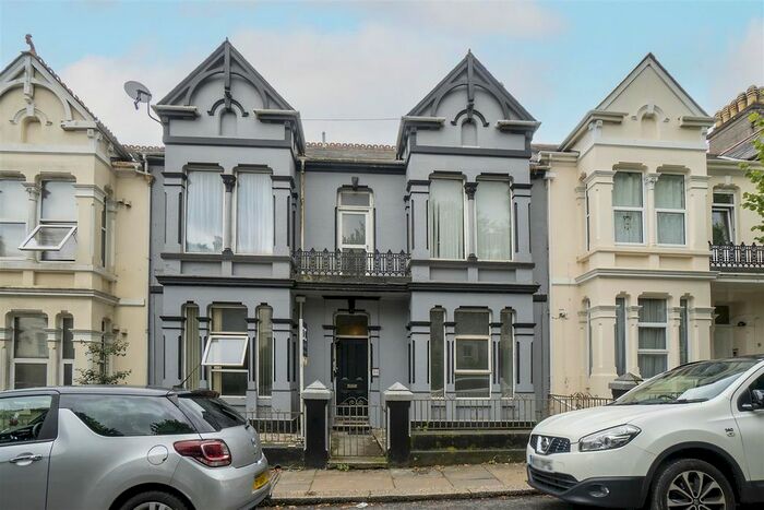 1 Bedroom Flat To Rent In Connaught Avenue, Mannamead, Plymouth, PL4