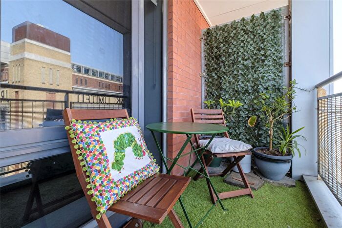 2 Bedroom Flat To Rent In Baltic Quay, Mill Road, Gateshead, NE8