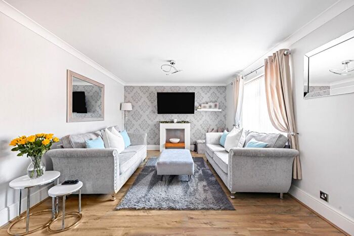 3 Bedroom End Terrace House For Sale In The Coots, Bristol, BS14