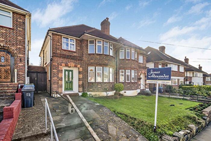 3 Bedroom Semi Detached House For Sale In Christian Fields, London, SW16