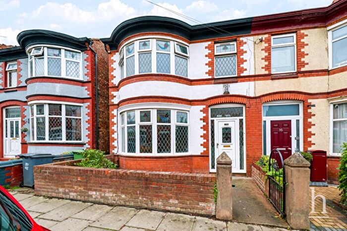 4 Bedroom Semi Detached House For Sale In St. Johns Road, Wallasey, CH45