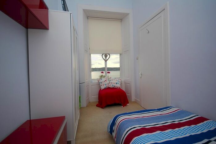 3 Bedroom Flat To Rent In Seaview West, Shore Road, Kilcreggan, Scotland G84