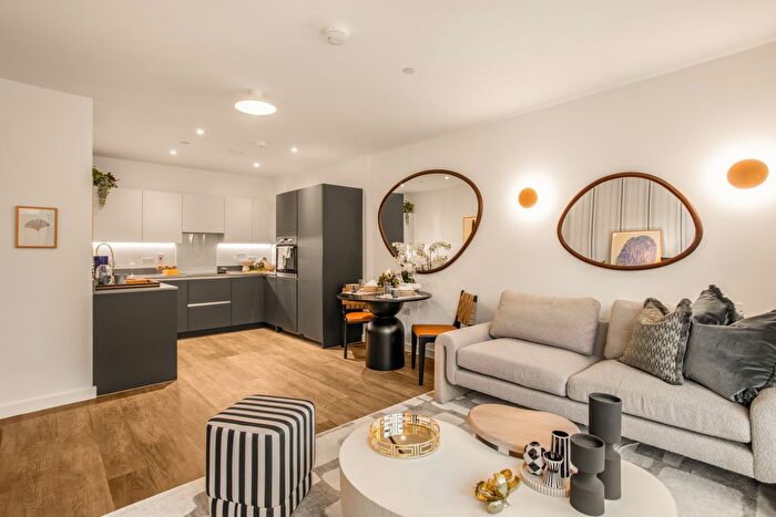 1 Bedroom Flat For Sale In Tandy Place, London, E20