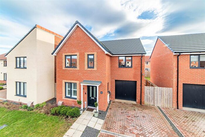 4 Bedroom Detached House For Sale In Primrose Lane, Great Park, NE13