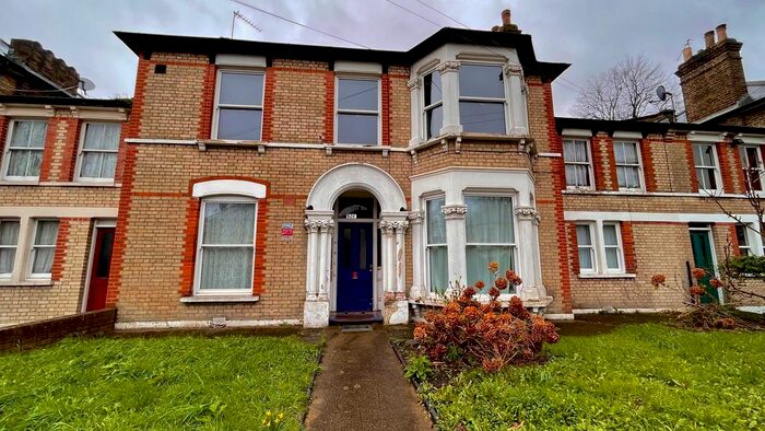 1 Bedroom Flat To Rent In Claremont Road, London, E7