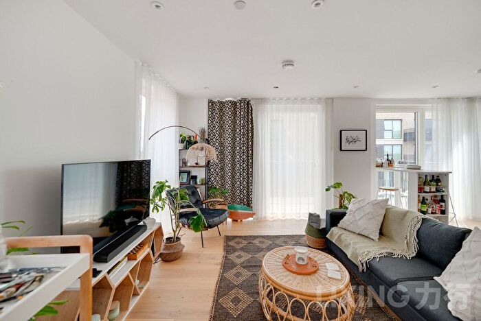 1 Bedroom Flat For Sale In Bathgate Place, West Ealing, W13