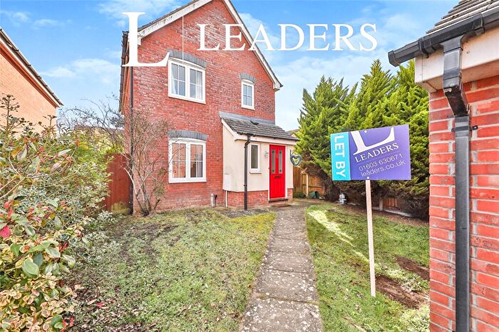 3 Bedroom Detached House For Sale In The Cains, Taverham, Norwich, NR8