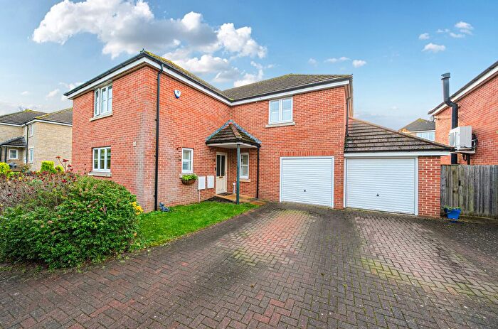 4 Bedroom Detached House For Sale In Haynes Close, Faringdon, Oxfordshire, SN7