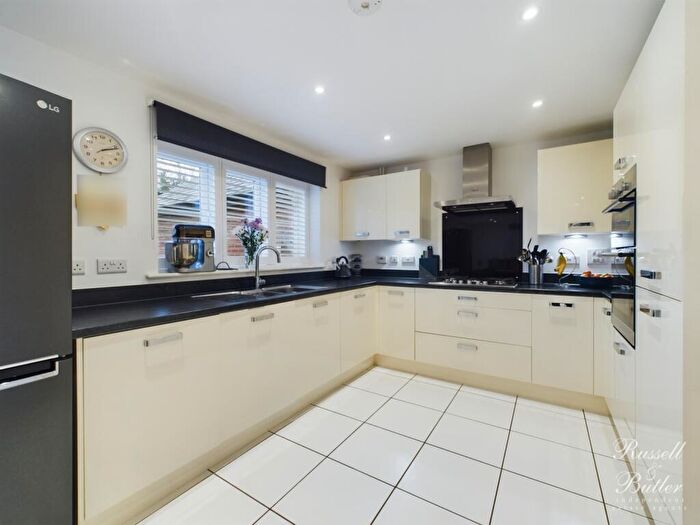 4 Bedroom Detached House For Sale In Toll Gate Street, Tingewick, MK18