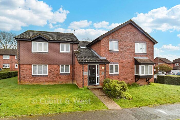 1 Bedroom Flat For Sale In Winchester Court, Southwater, Horsham, West Sussex, RH13