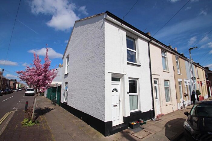 2 Bedroom End Of Terrace House For Sale In Worsley Street, Portsmouth, Hampshire, PO4