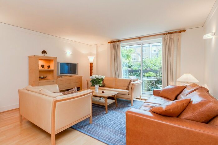 1 Bedroom Flat To Rent In Artillery Mansions, Victoria Street, London, SW1H