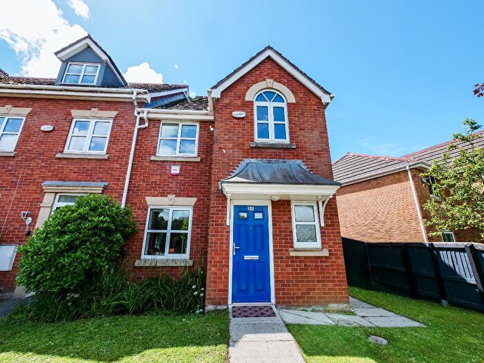 3 Bedroom End Of Terrace House For Sale In Southport Road, Southport, Merseyside, PR8