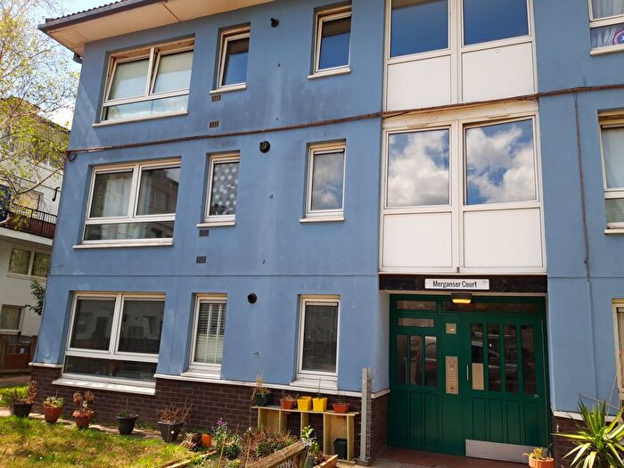 2 Bedroom Flat To Rent In Edward Street, London, SE8