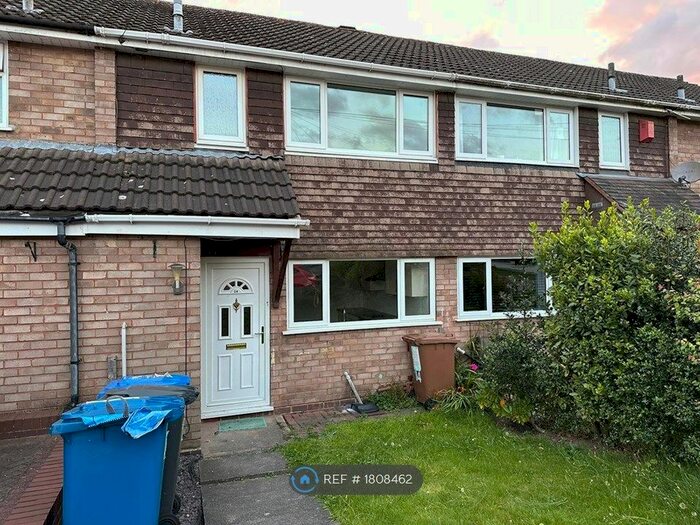 3 Bedroom Terraced House To Rent In Brantwood Avenue, Burntwood, WS7