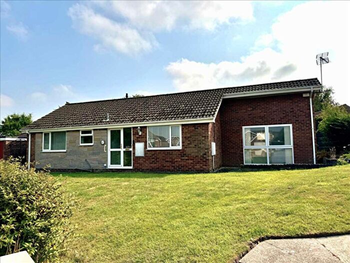 3 Bedroom Detached Bungalow For Sale In Windsor Close, Keelby, Grimsby, DN41