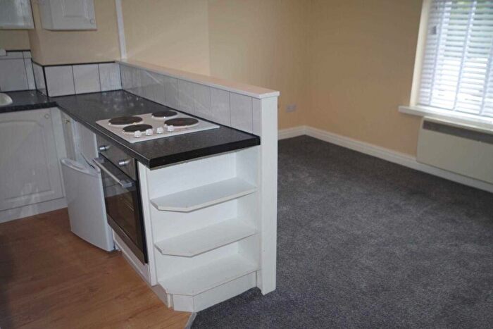 1 Bedroom Flat To Rent In Bury Road Bolton, BL2