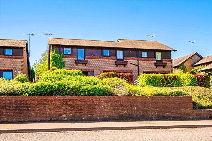 1 Bedroom End Of Terrace House For Sale In Gossoms Ryde, Berkhamsted, Hertfordshire, HP4