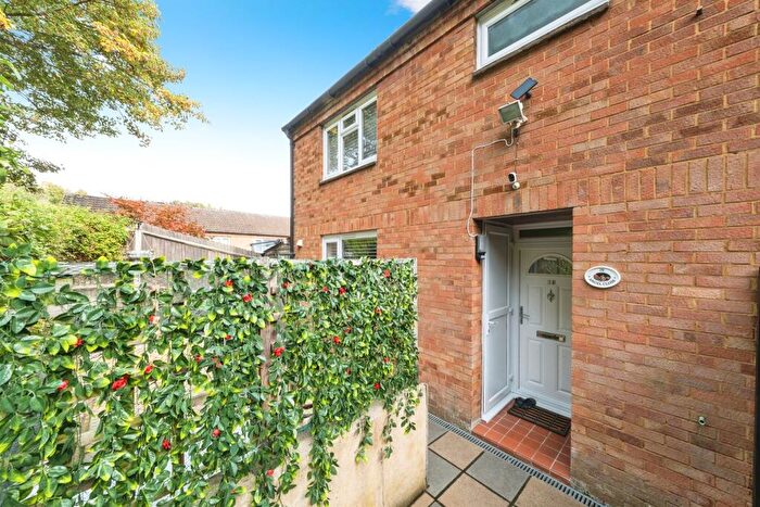 3 Bedroom Semi-Detached House For Sale In Angel Close, Pennyland, Milton Keynes, MK15