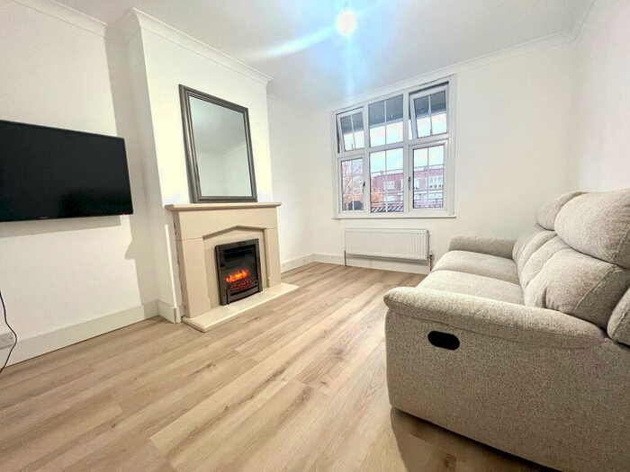 1 Bedroom House To Rent In Faircross Mansions, Barking, IG11