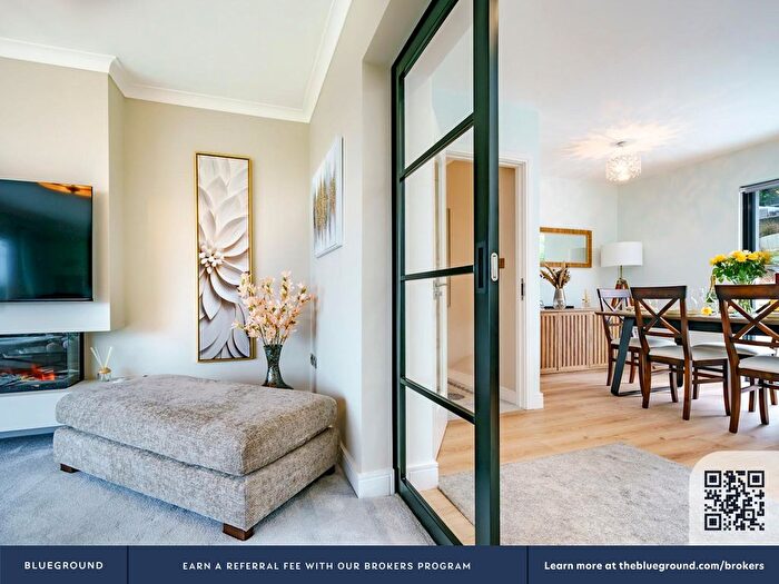 2 Bedroom Flat To Rent In Belfast, BT5
