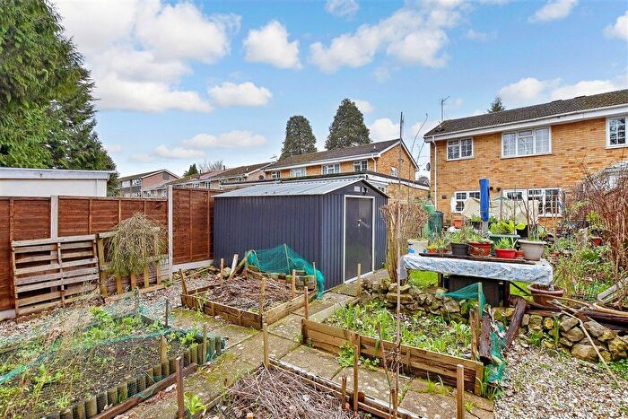 3 Bedroom Semi-detached House For Sale In Clement Court, Maidstone, Kent, ME16