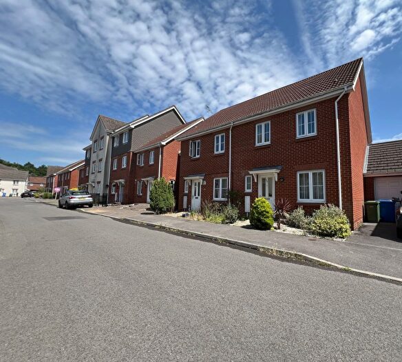 3 Bedroom Terraced House To Rent In Woodland Walk, Aldershot, GU12