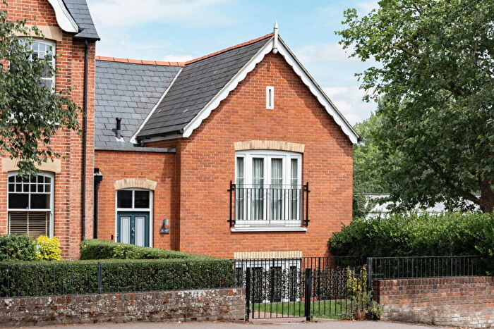 2 Bedroom Duplex For Sale In Rosewell Mews, Berkhamsted, Hertfordshire, HP4
