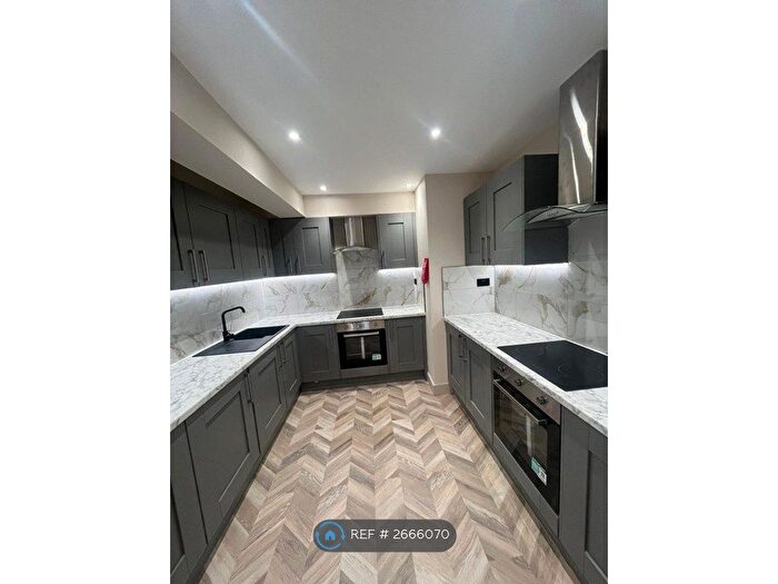 Studio To Rent In Wilverley Crescent, New Malden, KT3
