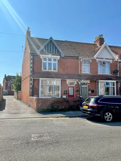 2 Bedroom Flat To Rent In Kingsway Road, Burnham-On-Sea, TA8