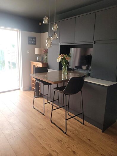 5 Bedroom Detached House For Sale In Benn Lane, Longwood, Huddersfield, HD3