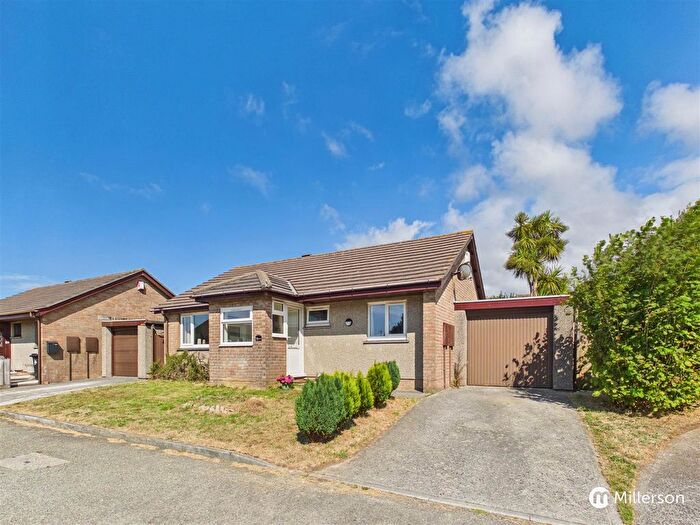 2 Bedroom Detached Bungalow For Sale In Killiersfield, Pool, Redruth, TR15