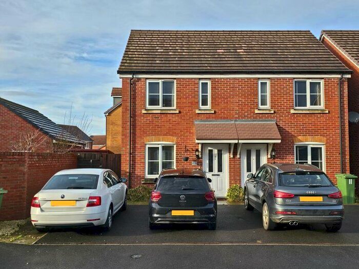 2 Bedroom Semi-Detached House To Rent In Longstone Avenue, Gloucester, GL2