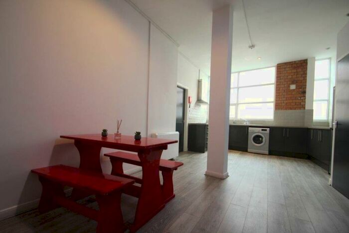 4 Bedroom Apartment To Rent In Albion Street, Leicester, LE1