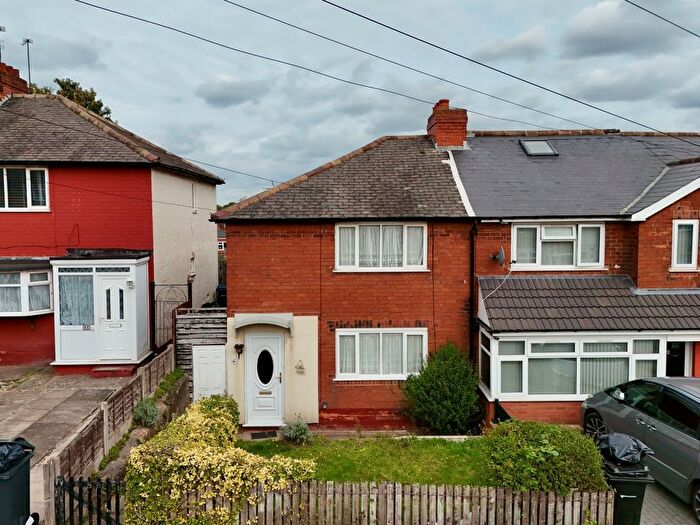 3 Bedroom End Of Terrace House For Sale In Lime Tree Road, Washwood Heath, Birmingham, B8