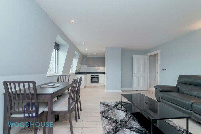 2 Bedroom Flat To Rent In Kentish Town Road, London, NW5