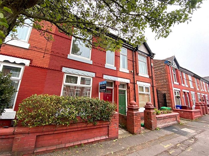 2 Bedroom Terraced House To Rent In Thornton Road, Fallowfield, Greater Manchester, M14