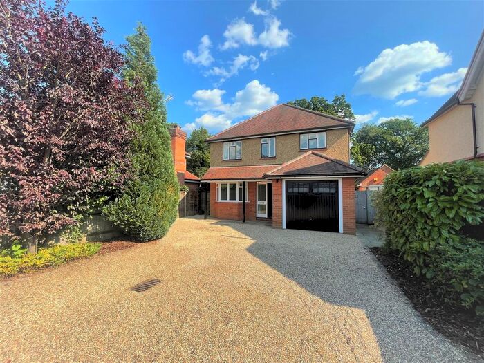4 Bedroom Detached House To Rent In The Avenue, Ascot, SL5