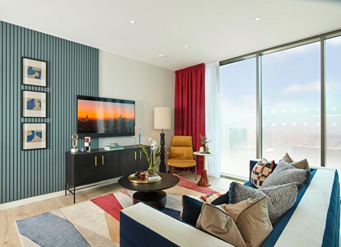 2 Bedroom Flat For Sale In "Vilnius Apartments _" At Cooks Road, Stratford, E15