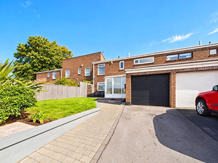 3 Bedroom Terraced House For Sale In Woburn, Biddick, Washington, NE38