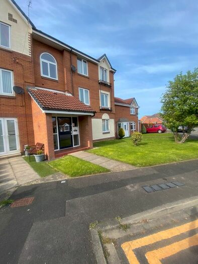 2 Bedroom Flat To Rent In Gatesgarth Close, Hartlepool, TS24