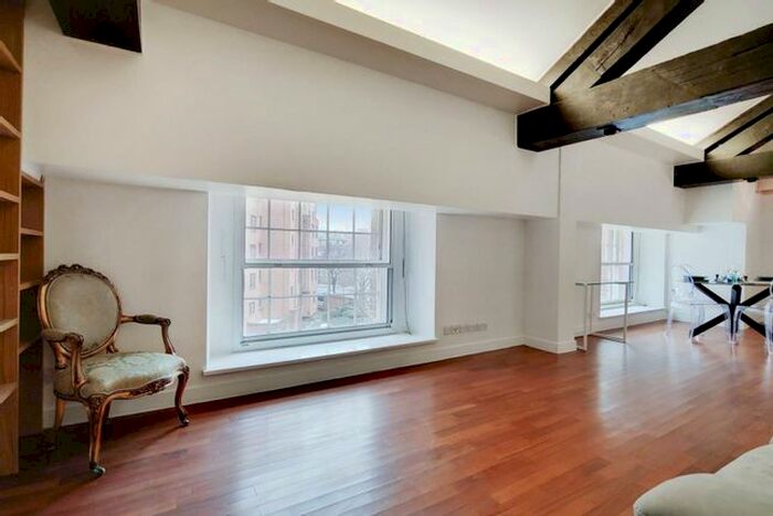 1 Bedroom Flat To Rent In The Highway, Wapping, London, E1W