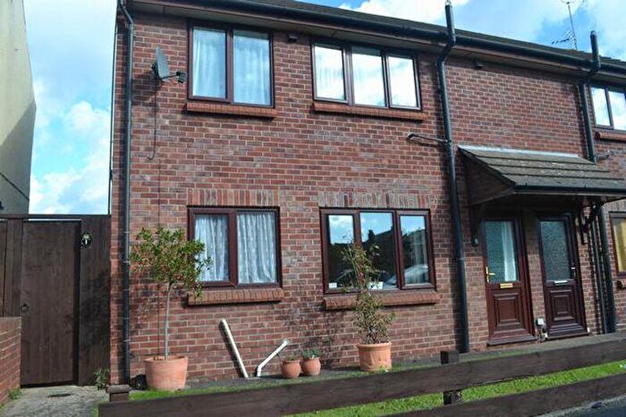 1 Bedroom Apartment To Rent In Granville Street, Linden, GL1