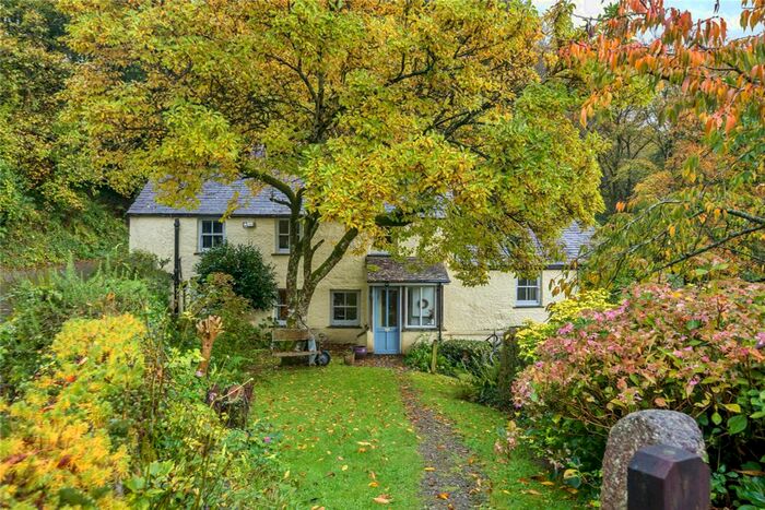 4 Bedroom Cottage For Sale In Washaway, Bodmin, PL30