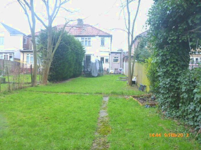 3 Bedroom Property To Rent In Lyndhurst Avenue, Pinner, HA5
