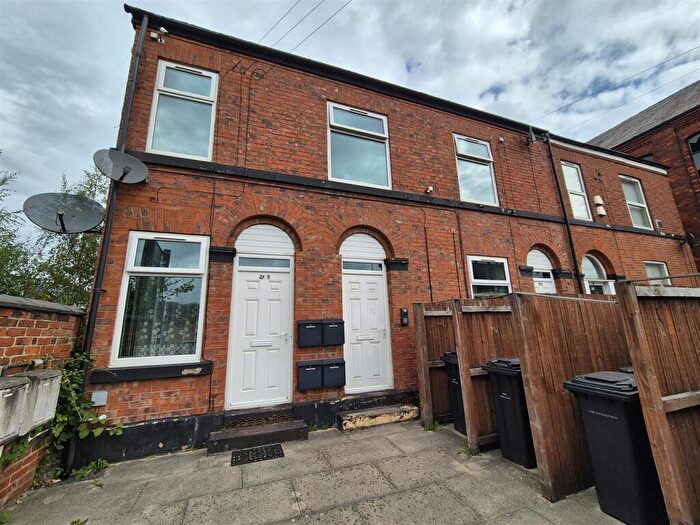1 Bedroom Flat To Rent In Wellington Road, Ashton-Under-Lyne, OL6